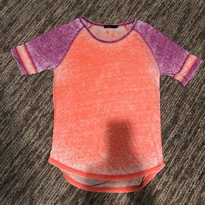 Prana tee shirt. Orange and pink large.
